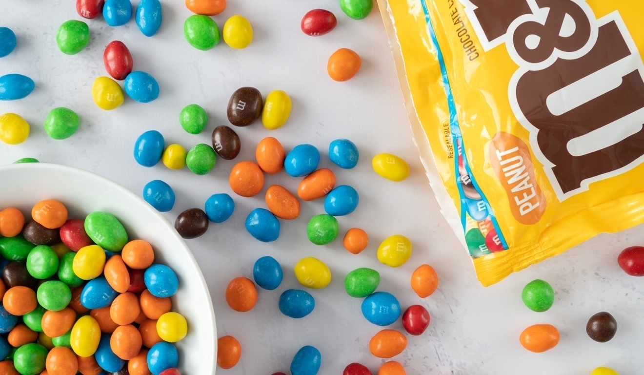 M&M’s corre para criar um amendoim 'à prova do clima' M&M’s corre para criar um amendoim 'à prova do clima'