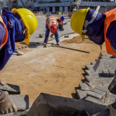 Curtas da COP: Greve em obras de Belém; 79 países confirmados; mais ajuda aos países pobres
