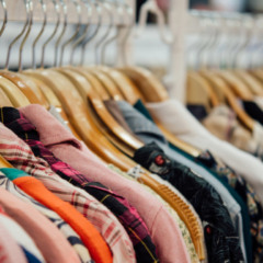Europa vai obrigar fast-fashion a pagar pelo destino de suas roupas 