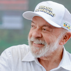 Curtas da COP: Lula pode dormir em barco e secretário, em igreja; estacionamento caro para jatinhos; poucas NDCs