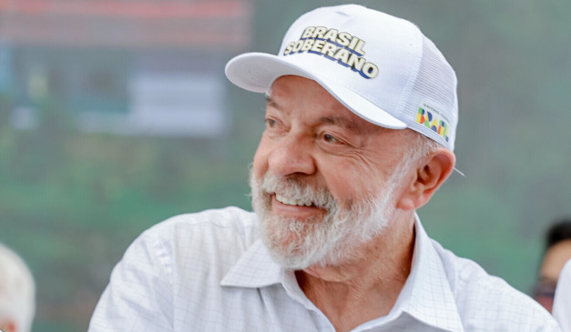 Curtas da COP: Lula pode dormir em barco e secretário, em igreja; estacionamento caro para jatinhos; poucas NDCs