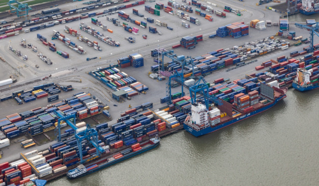 EUA travam ‘imposto’ global para o transporte marítimo