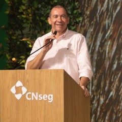 Dia 5: CNseg apresenta seu Hub de Inteligência Climática