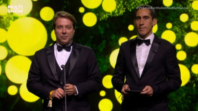 Thiago Picolo e Bernardo Strassburg, da Re.green, recebem prêmio Earthshot