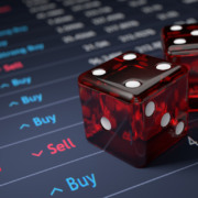 Dados sobre uma tabela de ativos do mercado de capitais com valores e sinal de compra e venda
