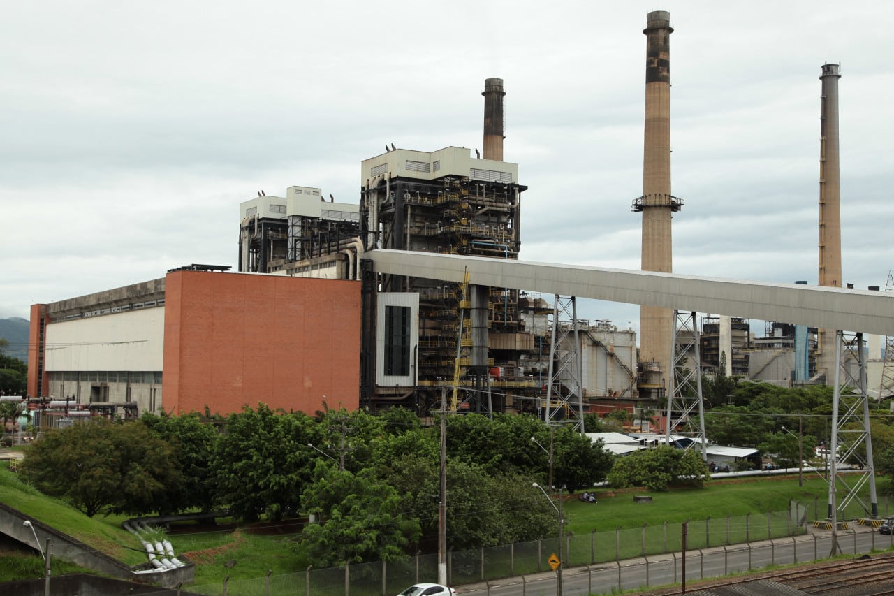 Nas térmicas a carvão da Engie, investidores propõem transição energética