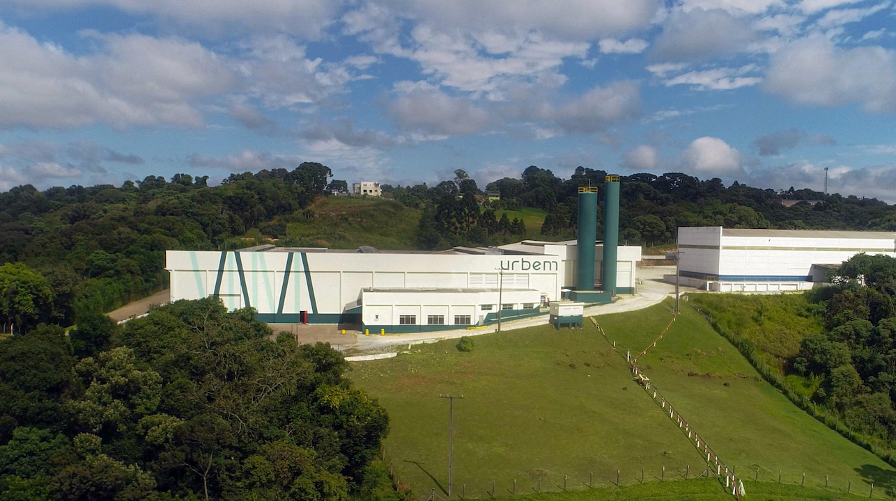 Fábrica de madeira engenheirada da Urbem, em Almirante Tamandaré, no Paraná