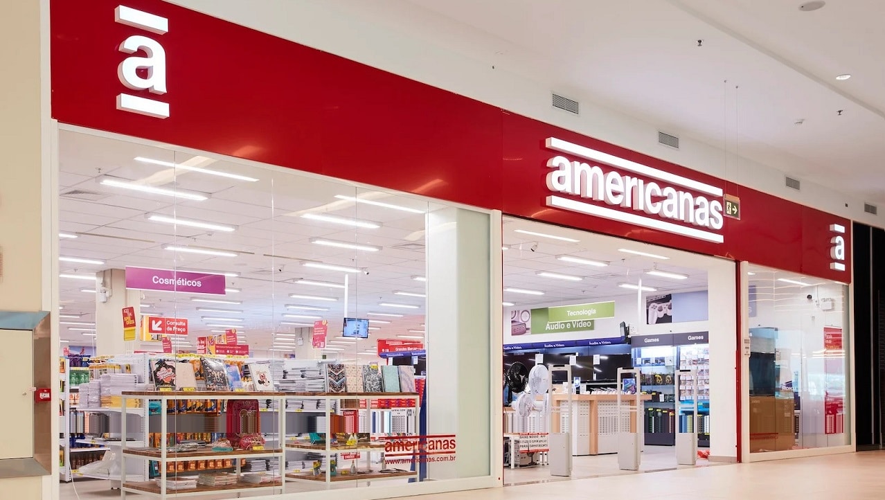 Fachada de unidade das Lojas Americanas em shopping center