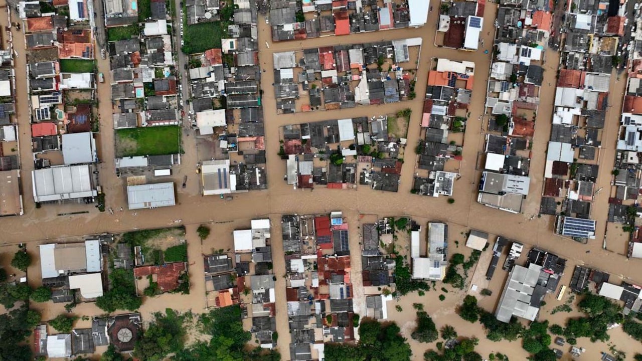 Perdas com desastres naturais disparam em 2023. O Brasil engrossa a conta