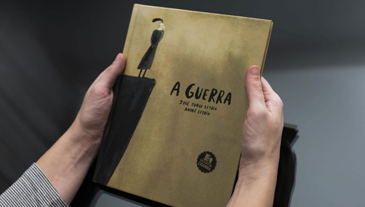 O livro infantojuvenil "A Guerra", de José Jorge Letria e André Letria