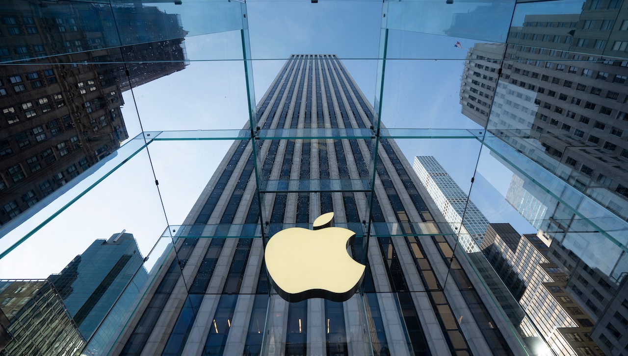 Fachada de loja da Apple, em Nova York