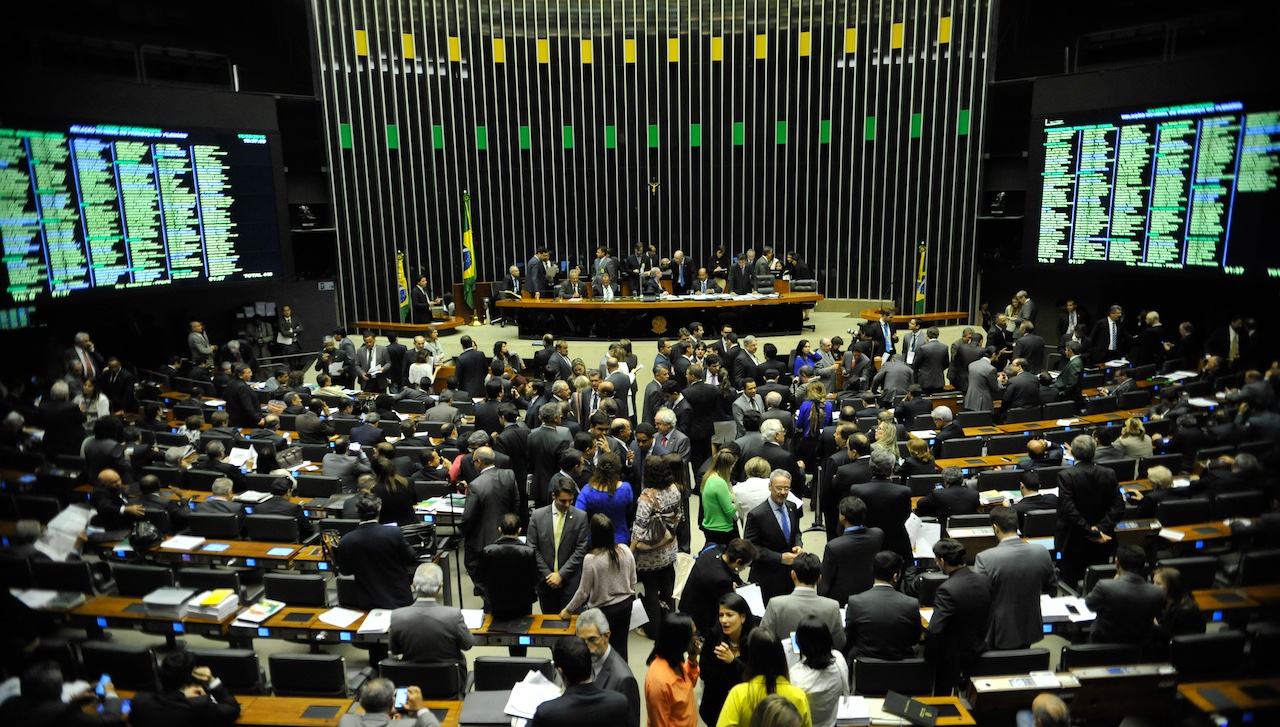 PL do Combustível do Futuro é aprovado na Câmara