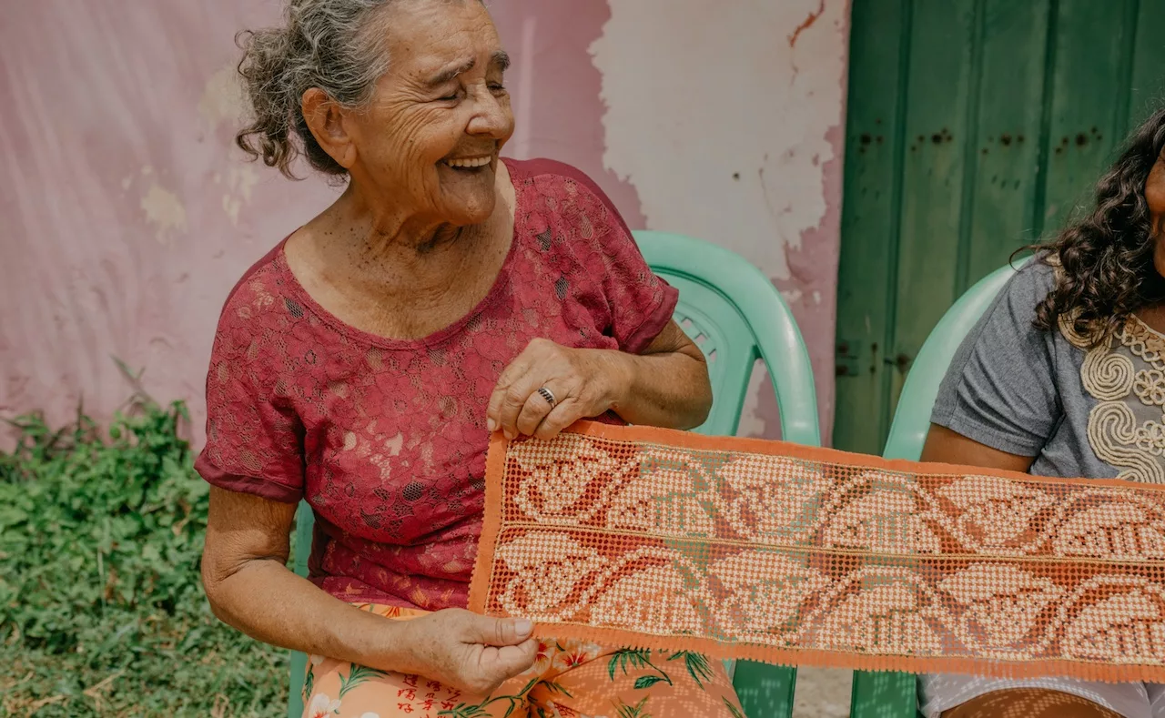 Como a Catarina Mina leva o artesanato cearense às passarelas